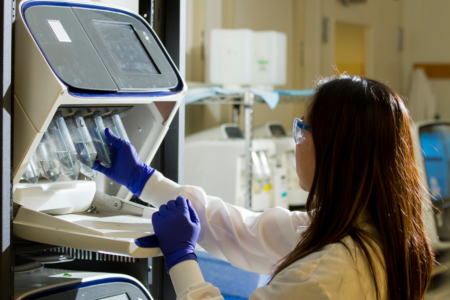 Revolutionizing PCR Processes with Compact Platforms